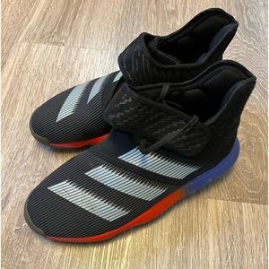 ⭐️WEEK END SALE⭐️ Gently used MENS Adidas basketball sneakers